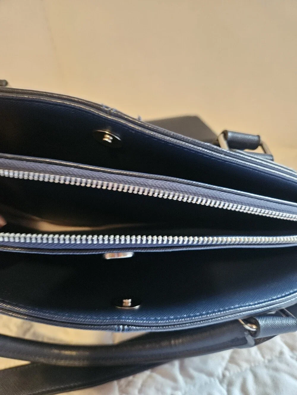 31 By Jewell Dark Navy Blue Tote 3 Compartments